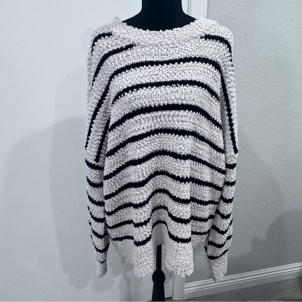 NEW Bobeau Striped Oversized Popcorn Knit Black Cream Cozy Sweater Women’s 1X